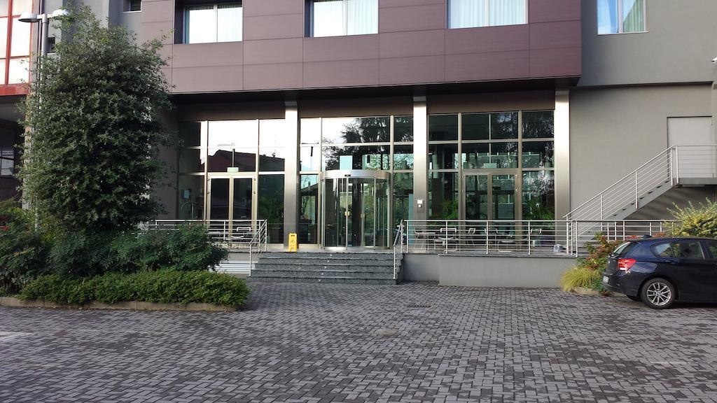 Best Western Plus Hotel Monza E Brianza Palace Cinisello Balsamo Exteriör bild